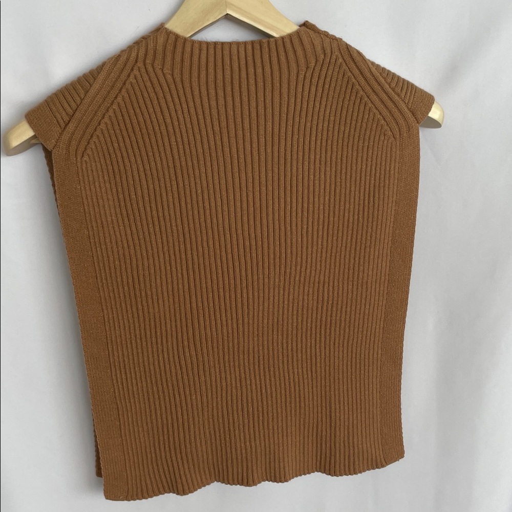 Camel Ribbed Knit Vest/Cape One Size - Picture 4 of 7